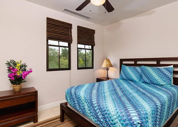 3-bedroom 2-bath Overlooking Pool Coco