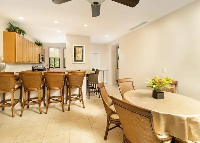 3-bedroom 2-bath Overlooking Pool Ferienhaus Coco